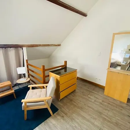 T1 Spacieux Lumineux A Proximite Gare Et Centre De *