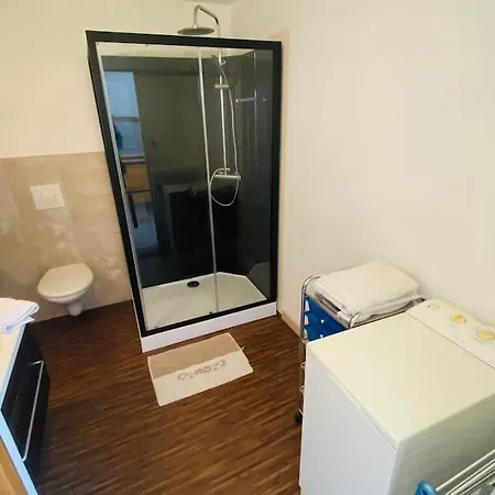 T1 Spacieux Lumineux A Proximite Gare Et Centre De * كامبراي